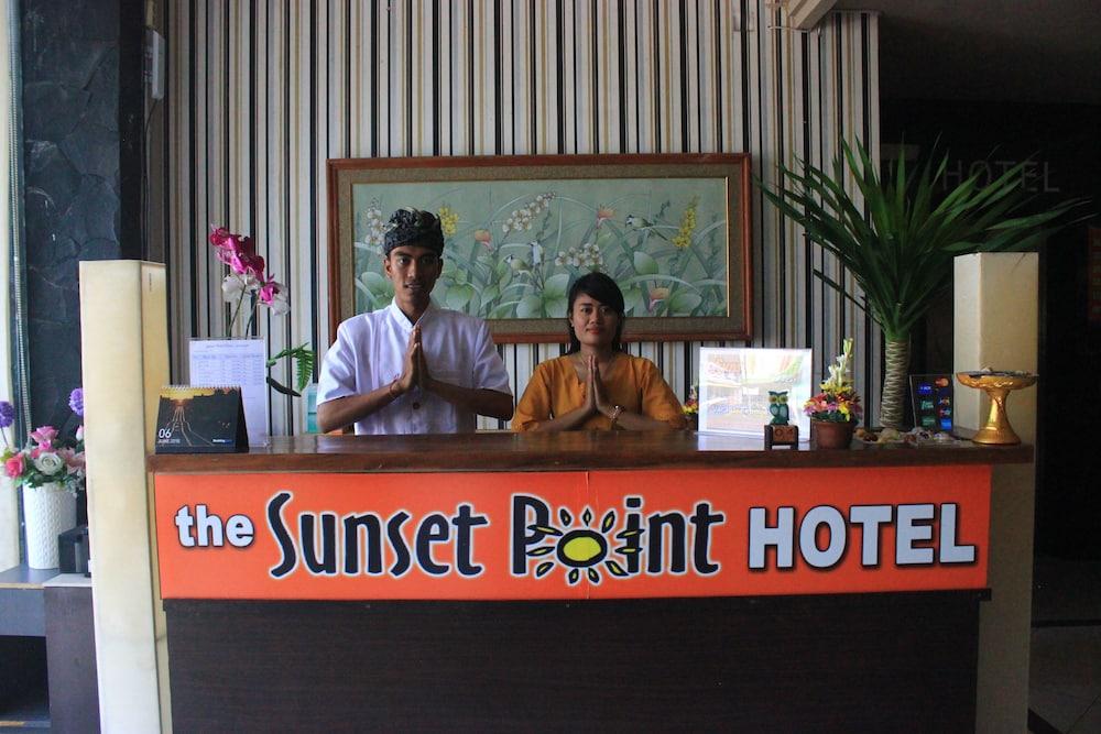 Reddoorz @ Sunset Point Seminyak Hotel Kültér fotó